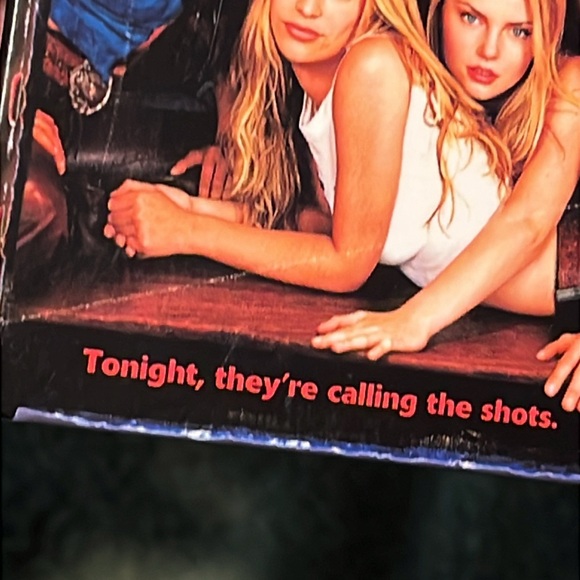 Coyote Ugly (2000) promotional movie Button - Used, Great shape! - Picture 5 of 5